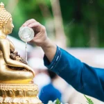 people-traditional-ceramony-songkran-festival_1150-10485